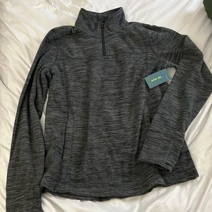 Brand new 1/4 zip